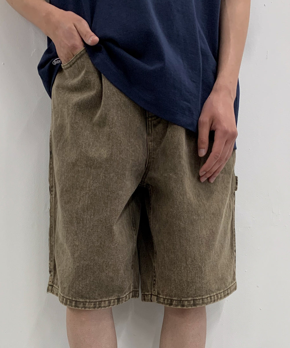 ブラウン　モデル:175cm L着用