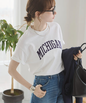 カレッジロゴプリントTee
