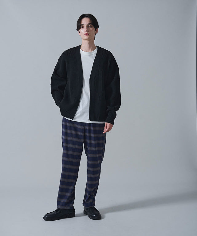ブルーチェック　モデル：180㎝　L着用