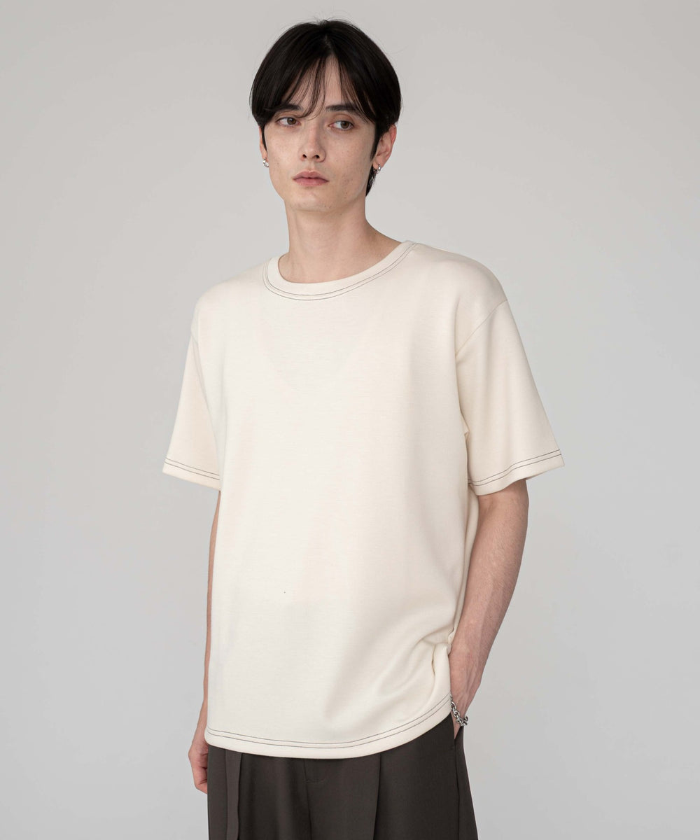 オフホワイト モデル：180cm L着用