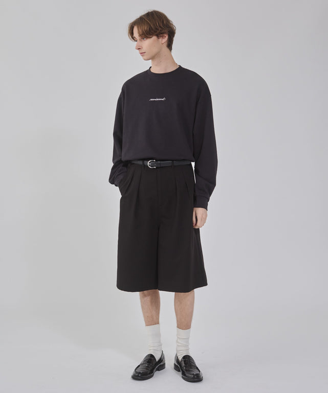 ブラック モデル：178cm L着用