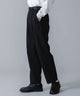 ブラック モデル：180cm L着用