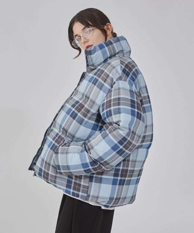 ブルーチェック１ モデル：162cm M着用