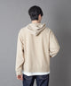 Lベージュ モデル：180cm L着用