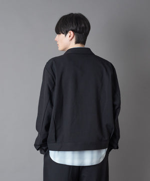 ブラック モデル：180cm L着用