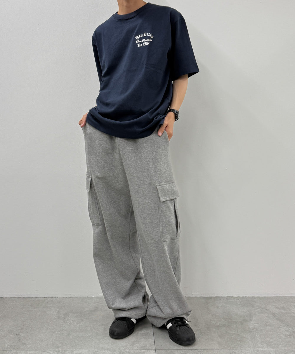 ネイビー モデル：175cm L着用
