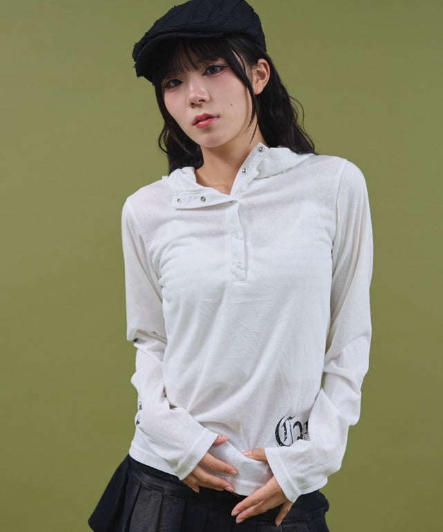 キーネックロゴデザインフーディー/ホワイト モデル：160cm F着用