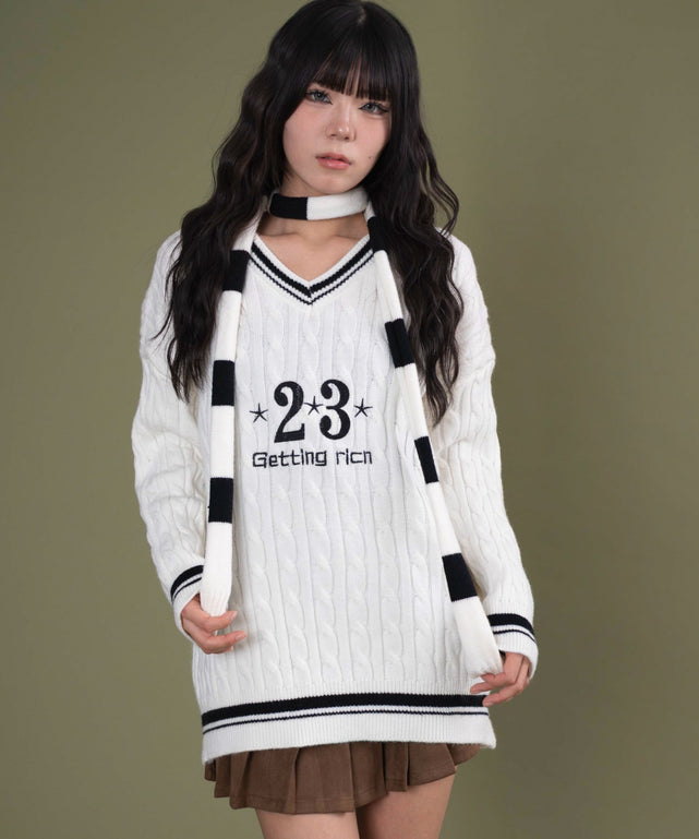 マフラー付きチルデンニット/ホワイトアイボリー モデル：160cm F着用