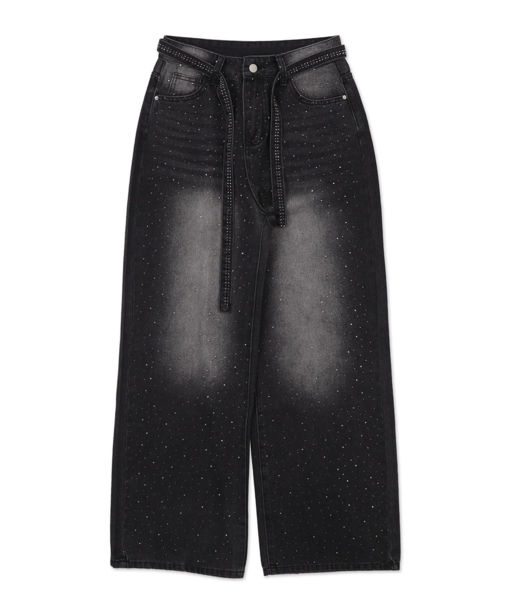 ブラック
