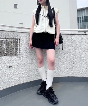 ホワイト モデル：154㎝ FREE着用