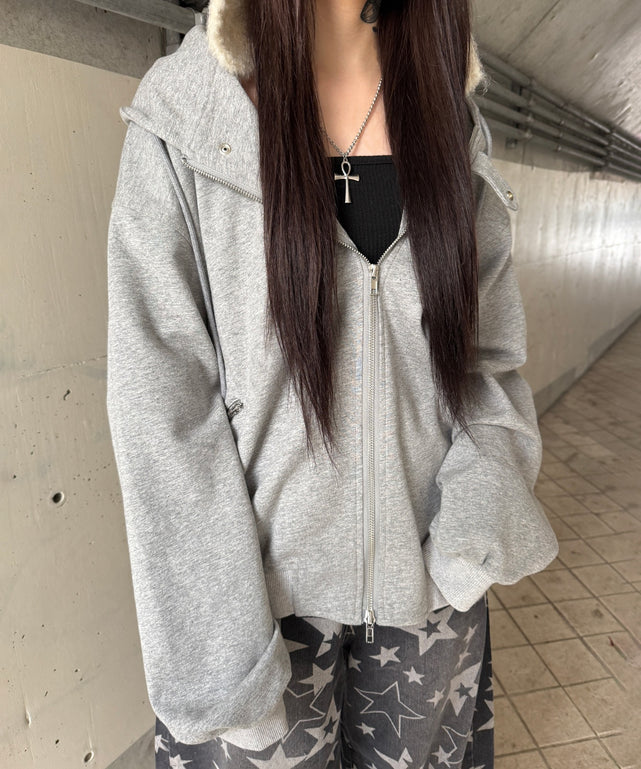 杢グレー モデル：160㎝ F着用