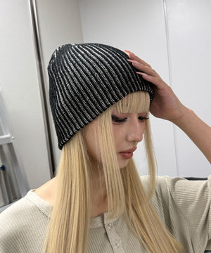 ブラック