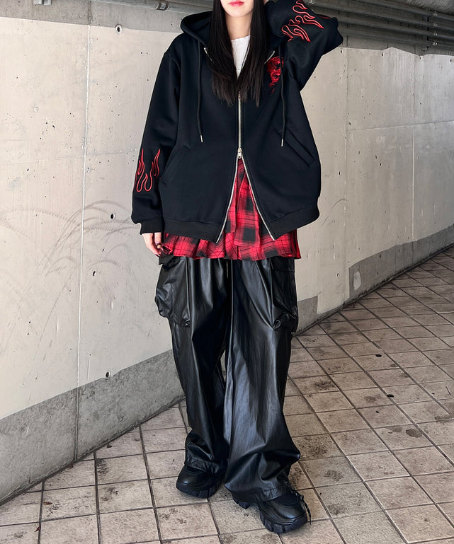 ブラック モデル：154㎝ L着用