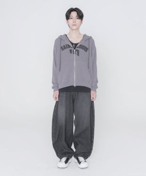ブラック モデル：178cm L着用