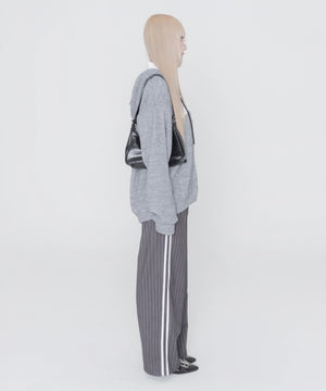 グレー モデル:168cm F着用