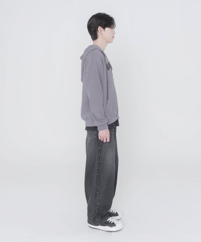 チャコール モデル:178cm F着用