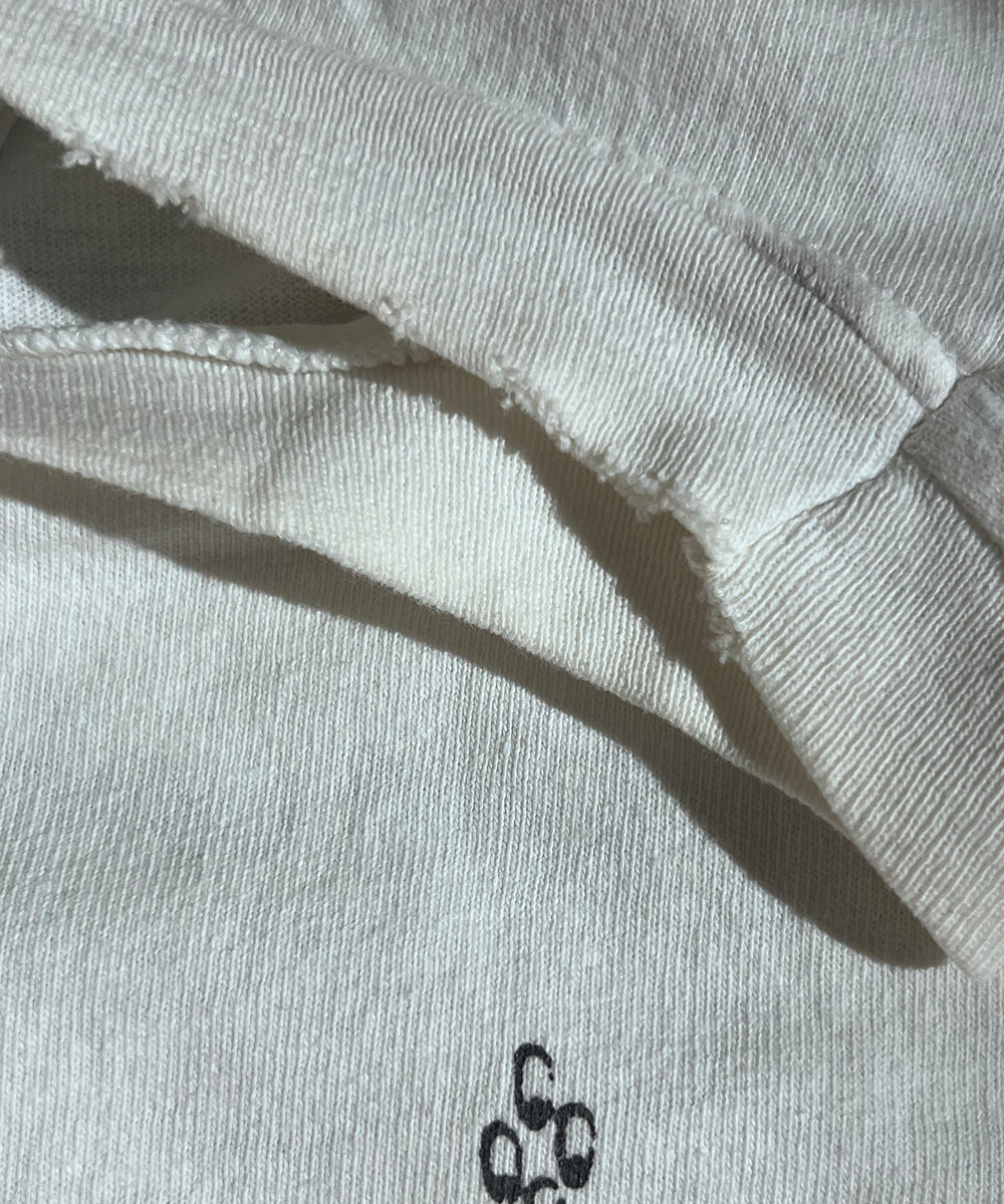 PHiSHTシャツ
