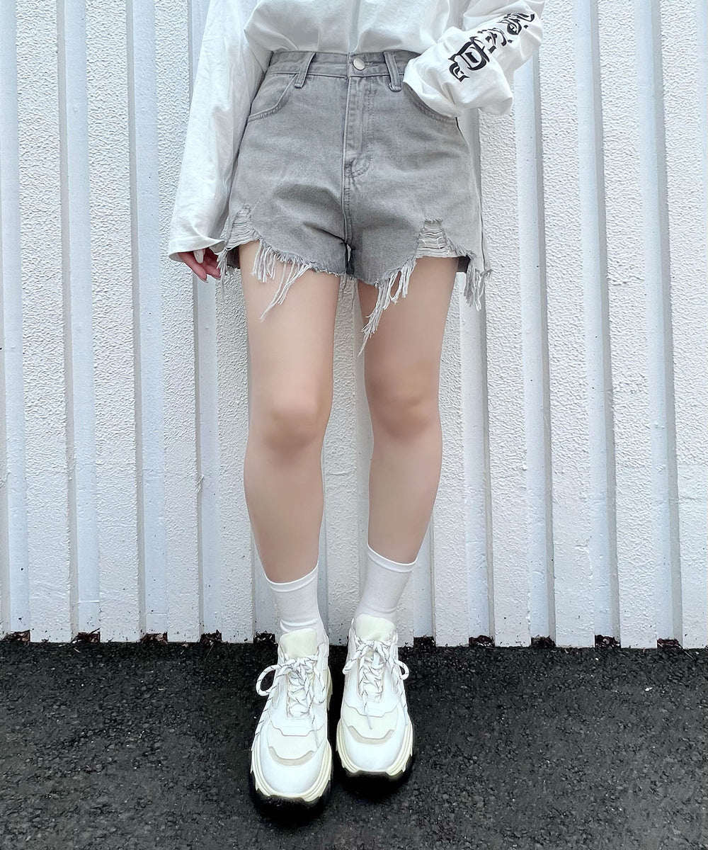 ブラックスミクロ モデル：161cm M着用