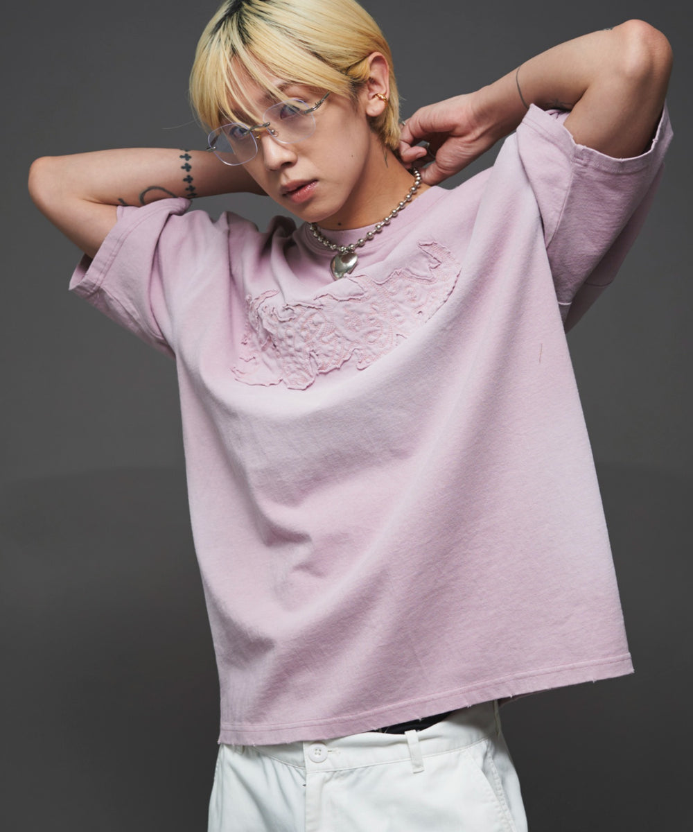ピンク モデル:175cm L着用