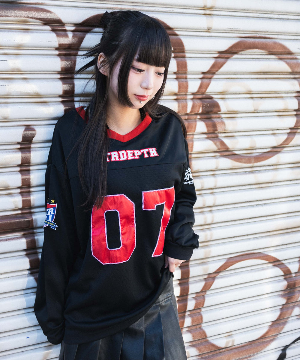 ブラック　モデル:160cm M着用