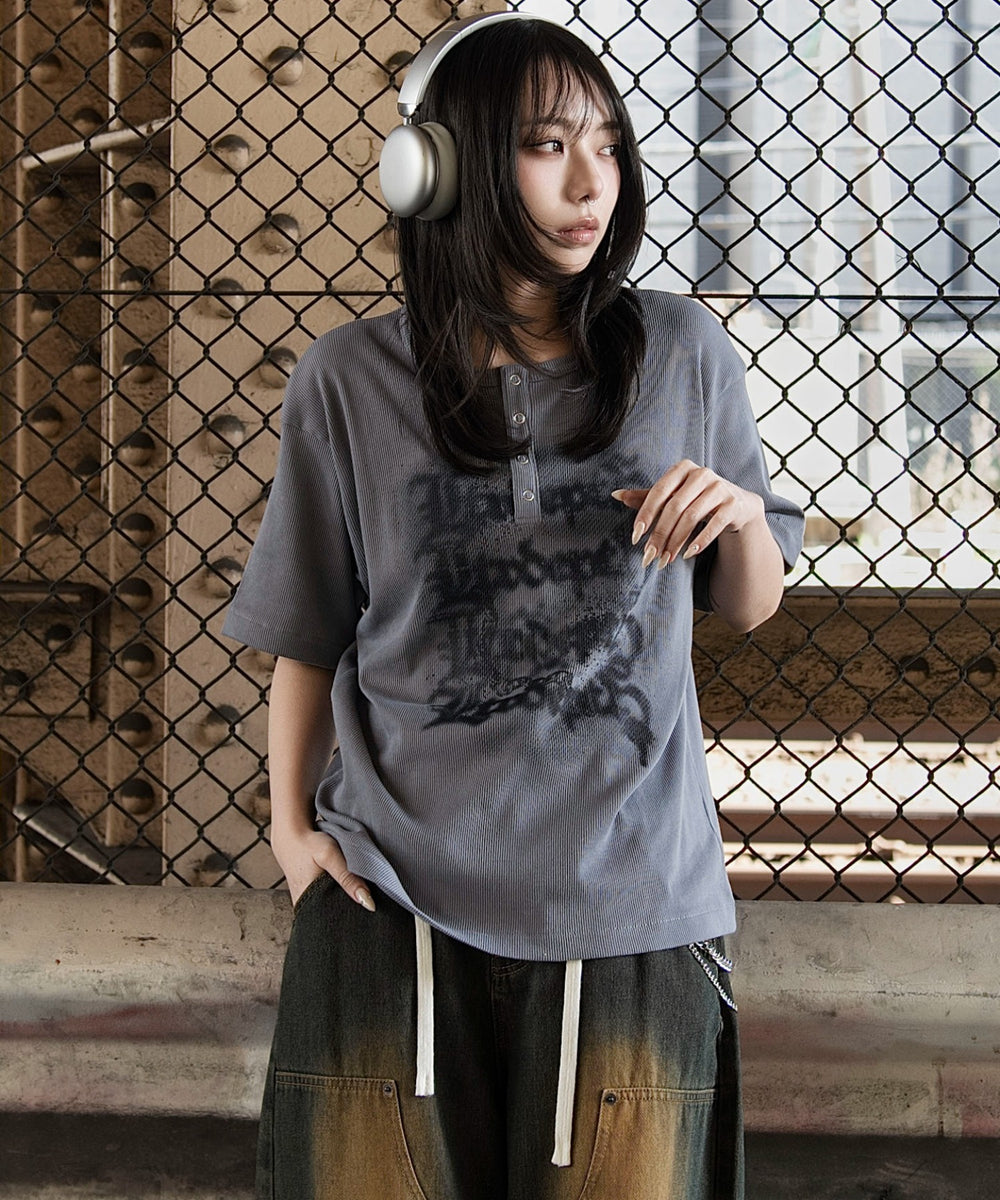 グレー　モデル：159cm M着用