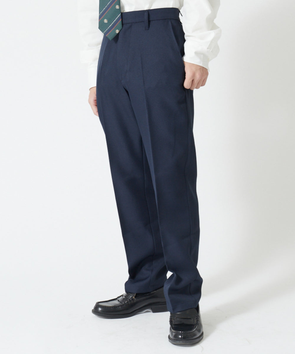 ネイビー モデル:167cm L着用