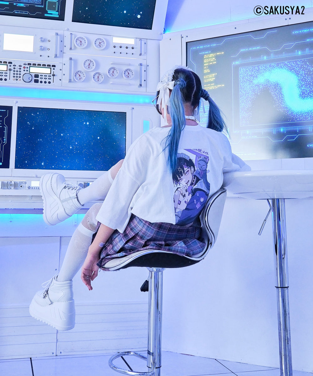 ホワイト
