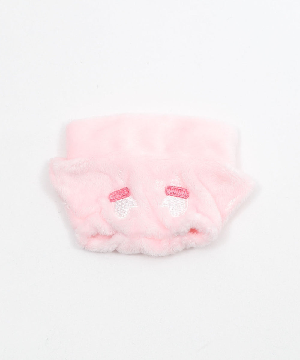 ピンク