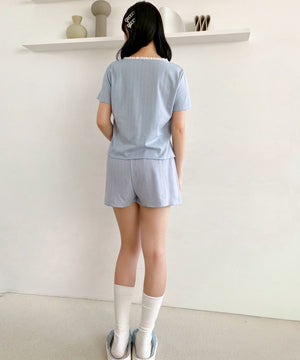 サックス　モデル：155cm F着用