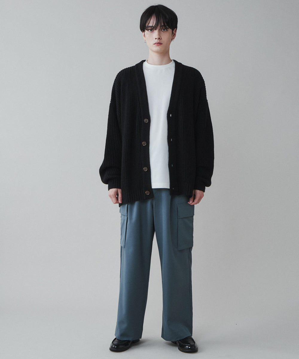 ブルーその他 モデル：180cm L着用
