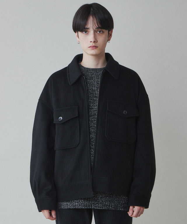 ブラック モデル：180cm L着用