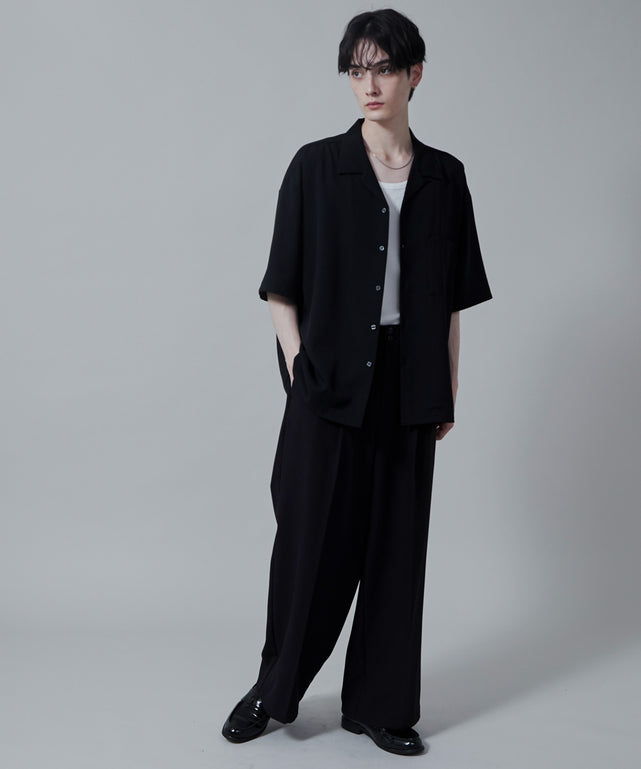 ブラック モデル：180cm L着用