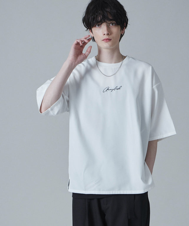 ホワイト モデル：180cm L着用