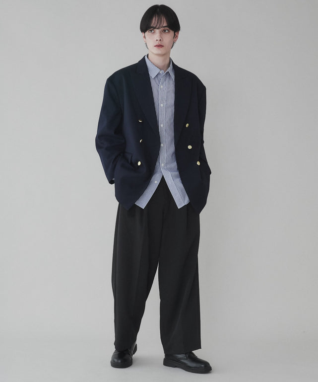 ネイビー モデル：180cm L着用