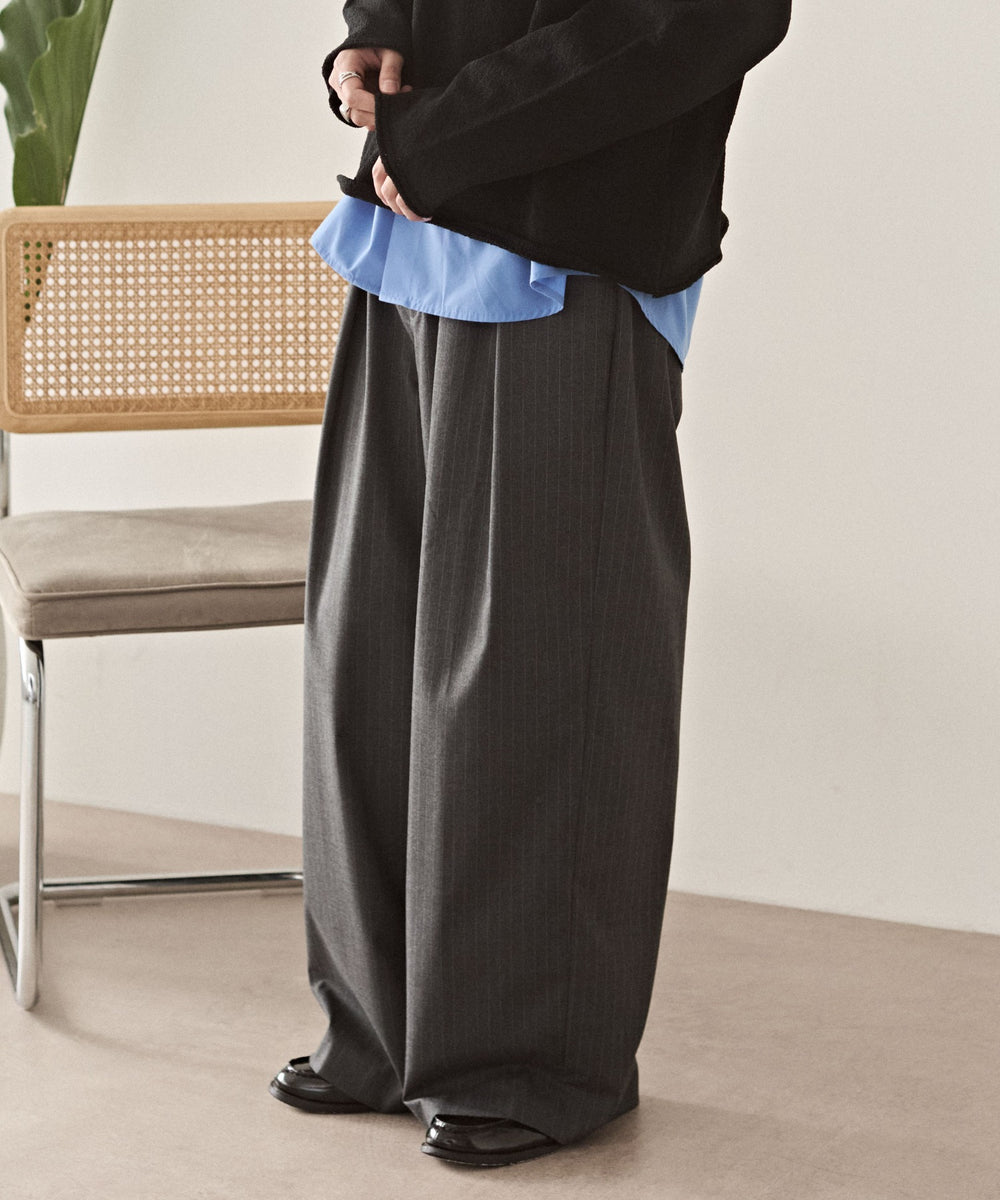 グレーストライプ モデル：180cm L着用