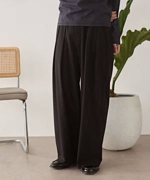 ブラック モデル：180cm L着用