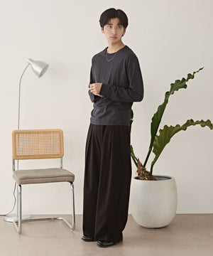 ブラック モデル：180cm L着用