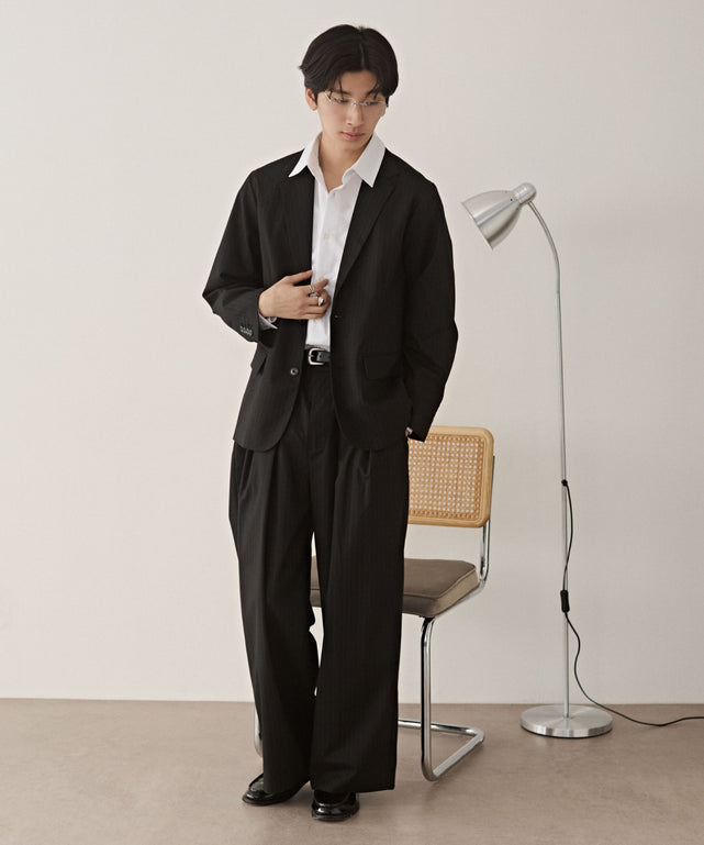 ブラックストライプ モデル：180cm L着用