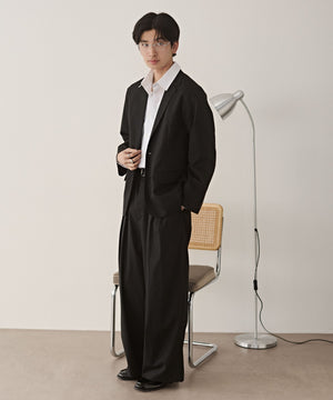 ブラックストライプ モデル：180cm L着用