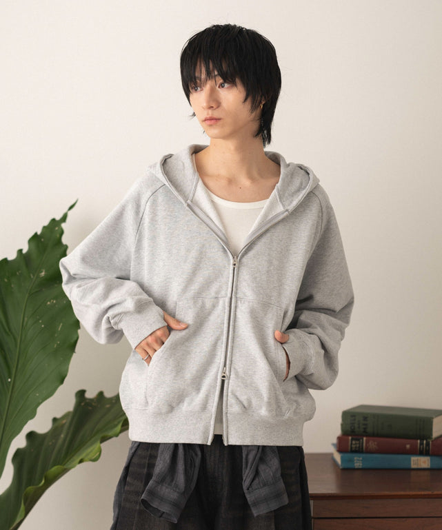 ショートZIPパーカー/杢グレー モデル：180cm L着用