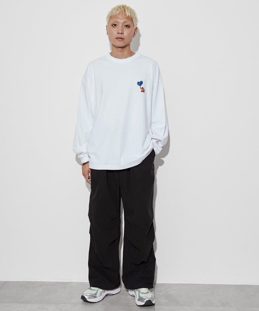ホワイト モデル：178cm L着用
