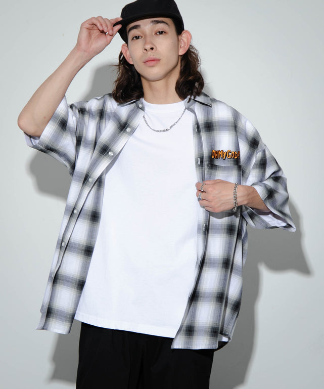 ホワイト系チェック1 モデル：174cm L着用