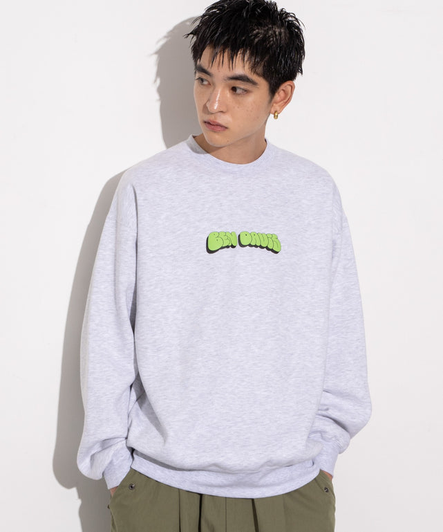 アッシュグレー モデル：180cm L着用