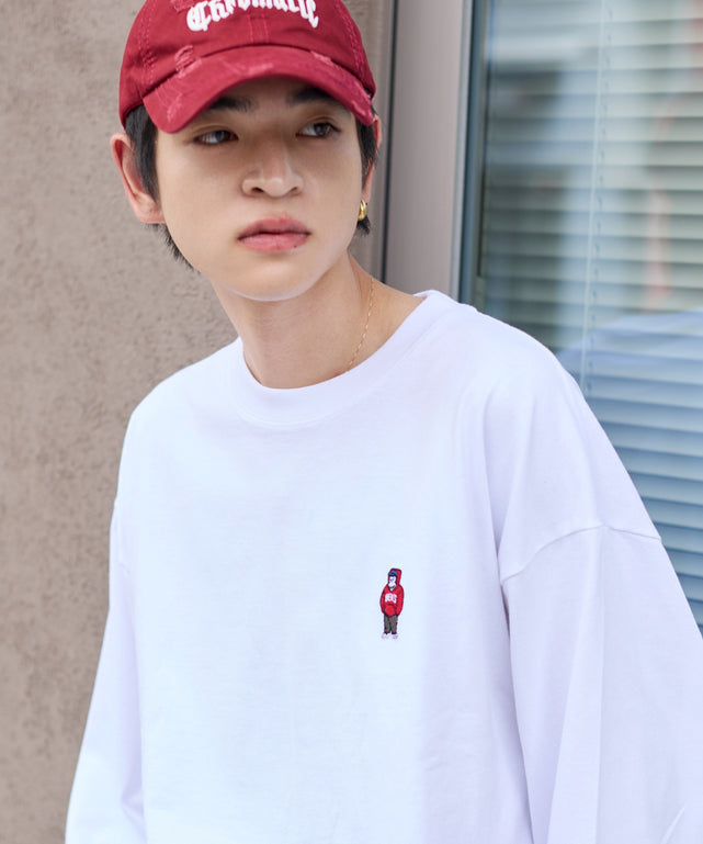 ホワイト モデル：180cm L着用