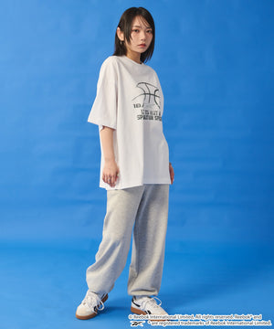 ホワイト　モデル:159cm M着用
