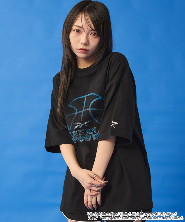 ブラック　モデル:159cm M着用
