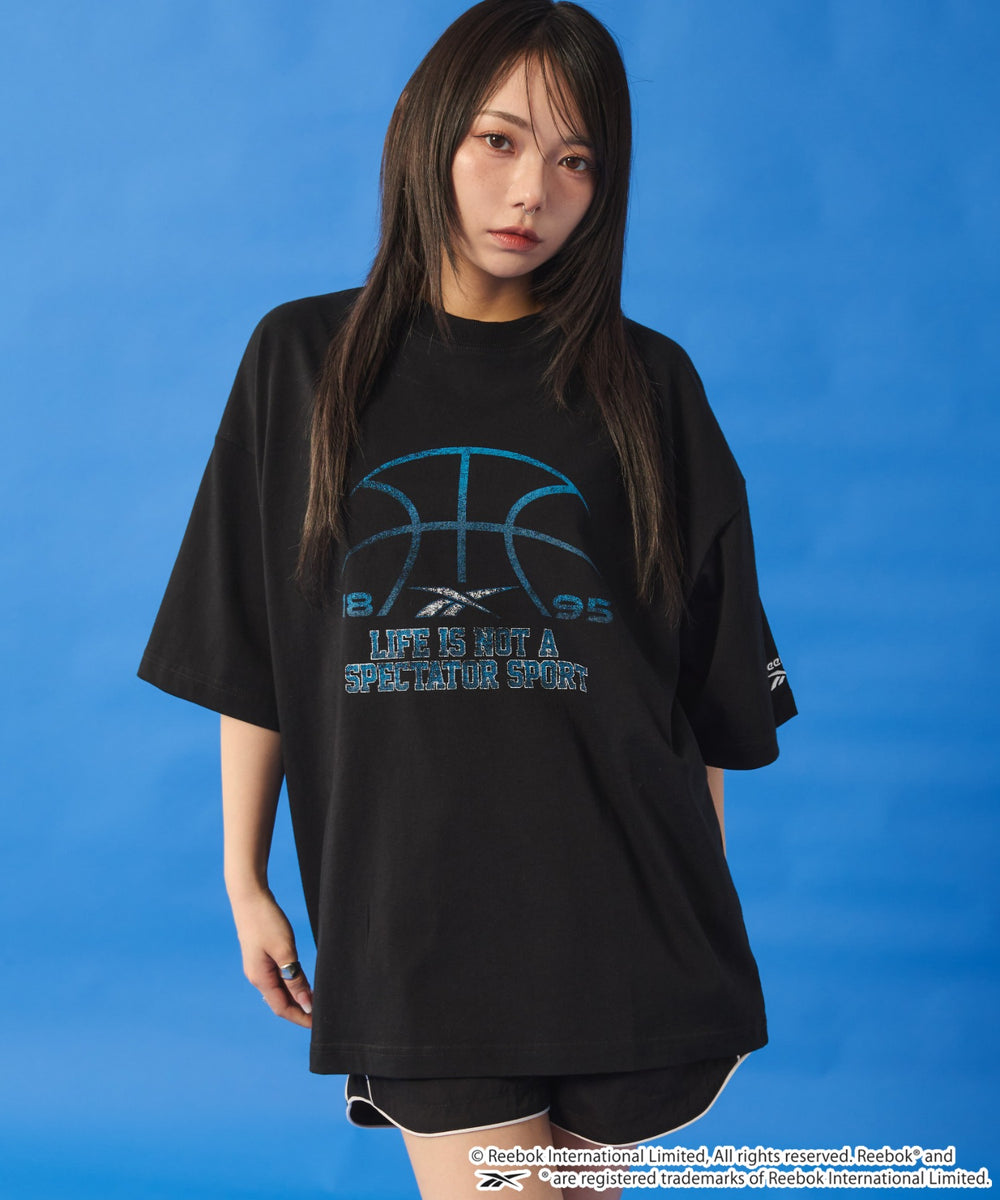 ブラック　モデル:159cm M着用