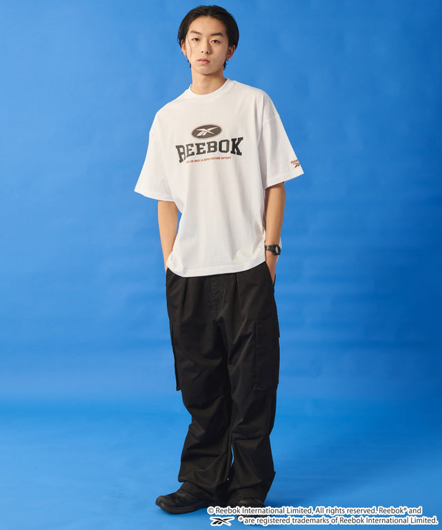 ホワイト　モデル:178cm M着用