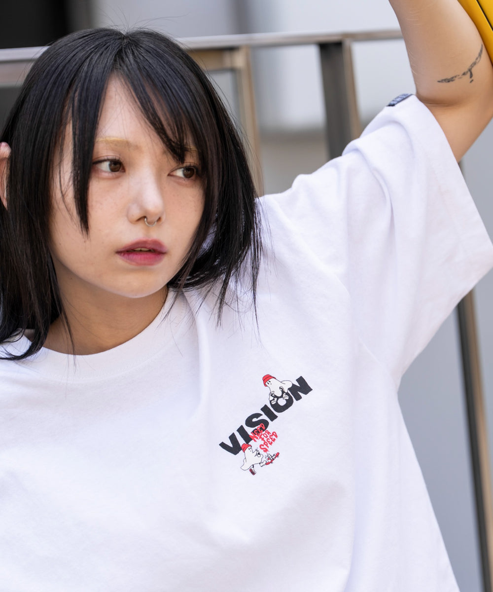 ホワイト　モデル159cm L着用