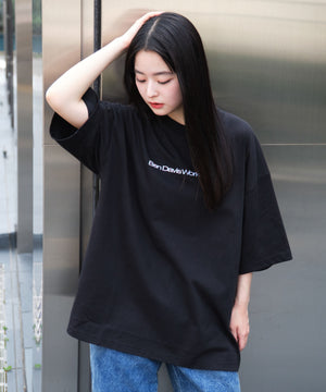 ブラック モデル：160cm M着用